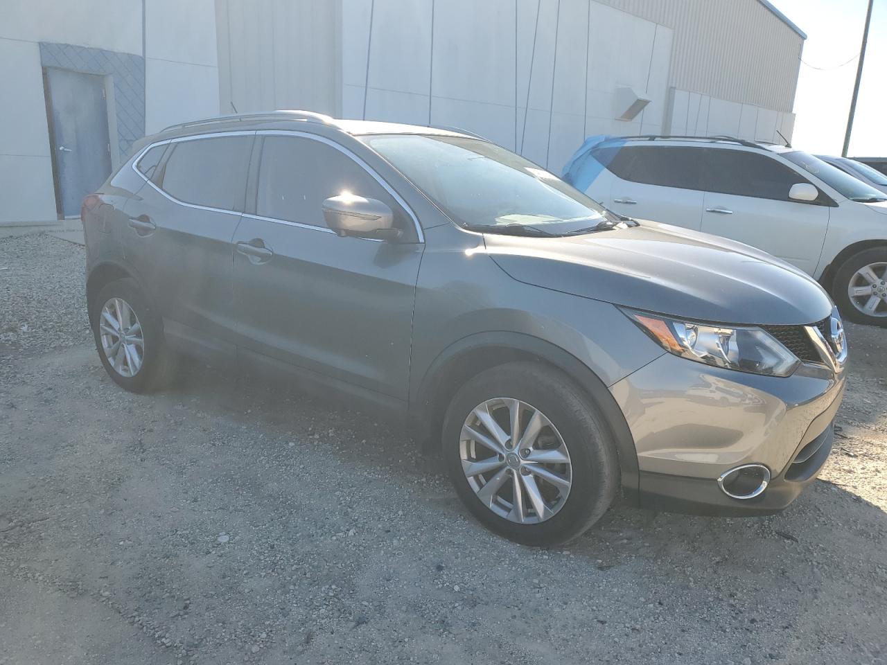 VIN JN1BJ1CP1JW101425 2018 NISSAN ROGUE no.4