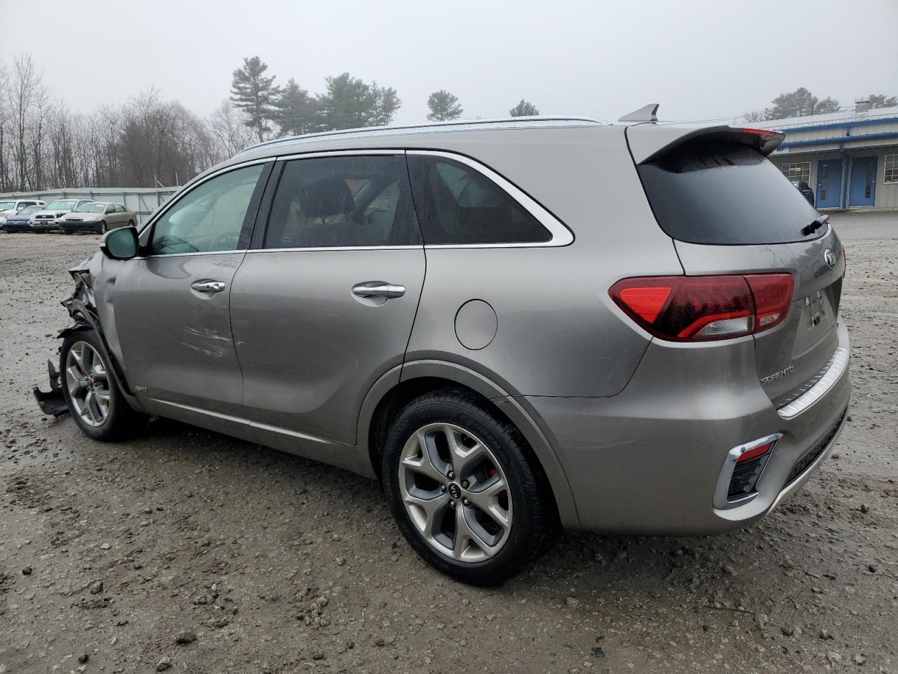 2019 Kia Sorento - Image 2