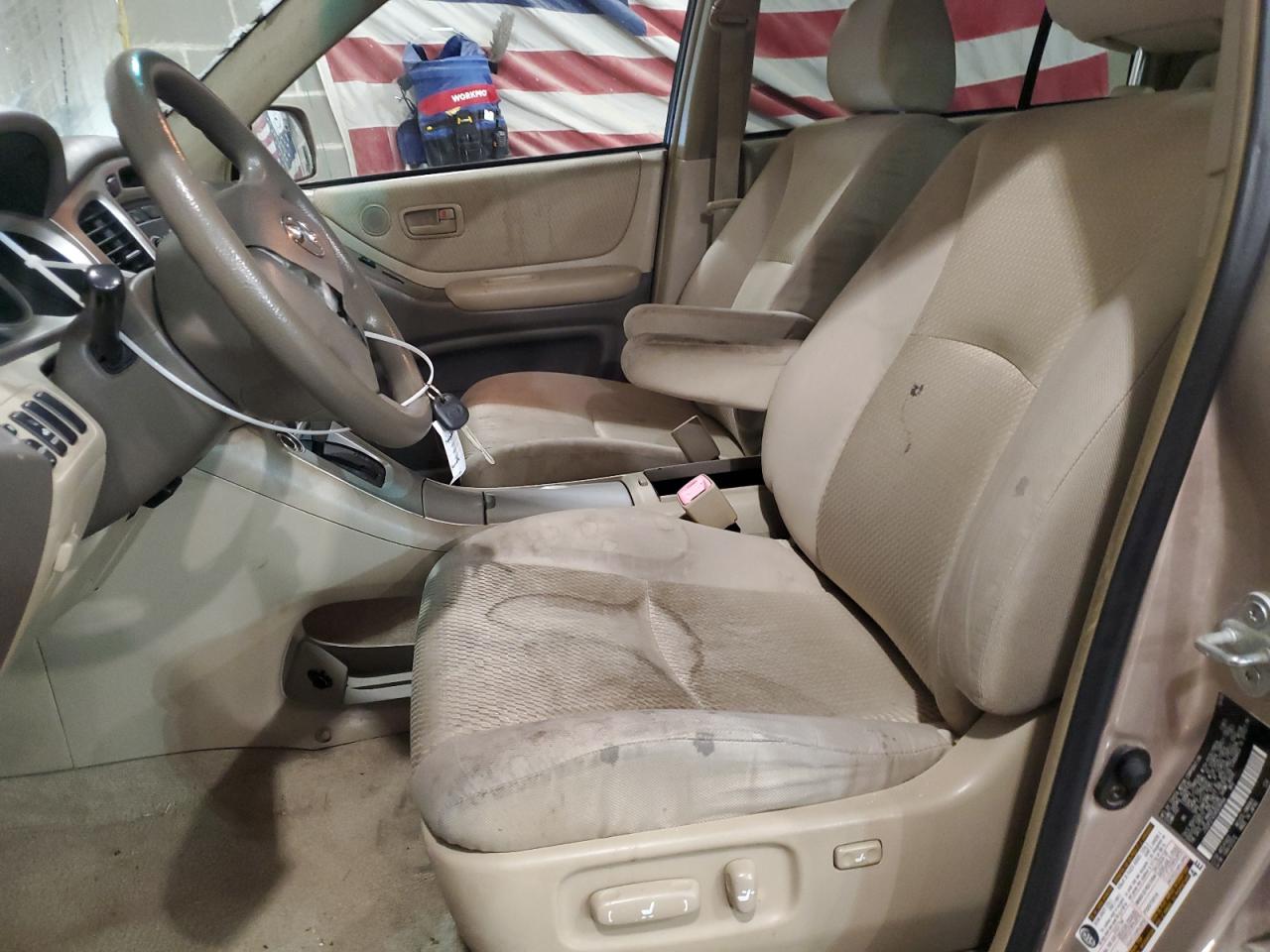 2004 Toyota Highlander - Image 7