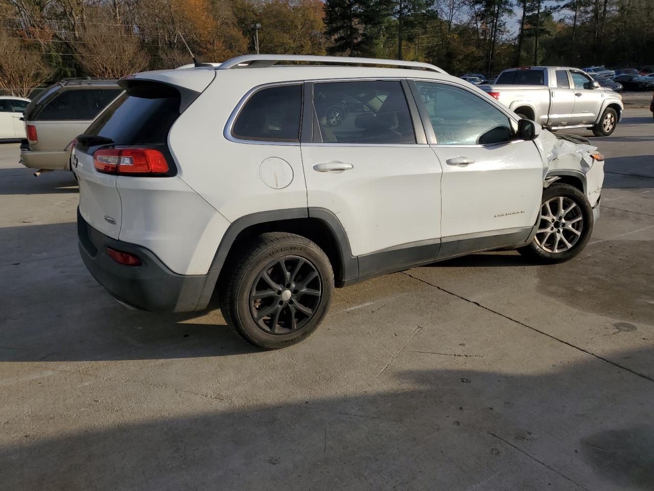 2015 Jeep Grand Cherokee - Image 3