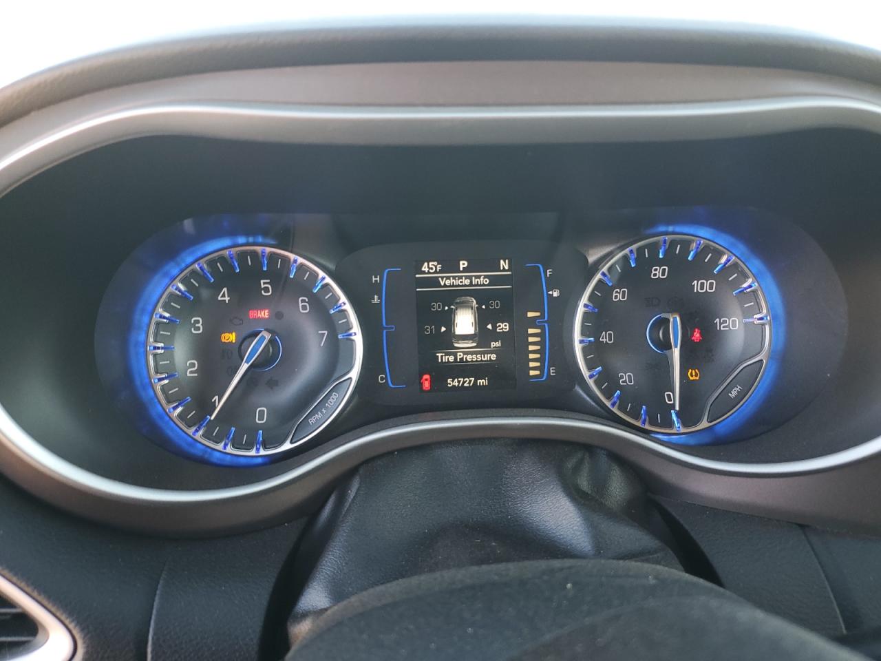 2019 Chrysler Pacifica - Image 9