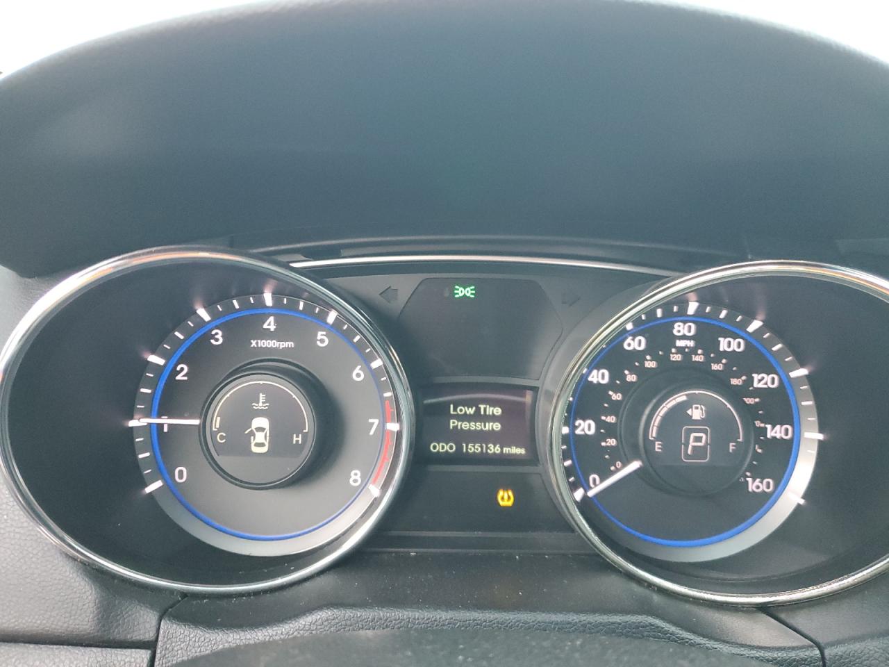 2011 Hyundai Sonata - Image 9