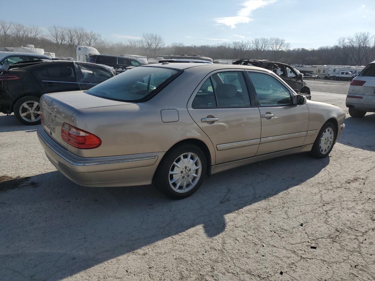 2000 Mercedes-Benz E-klasse - Image 3