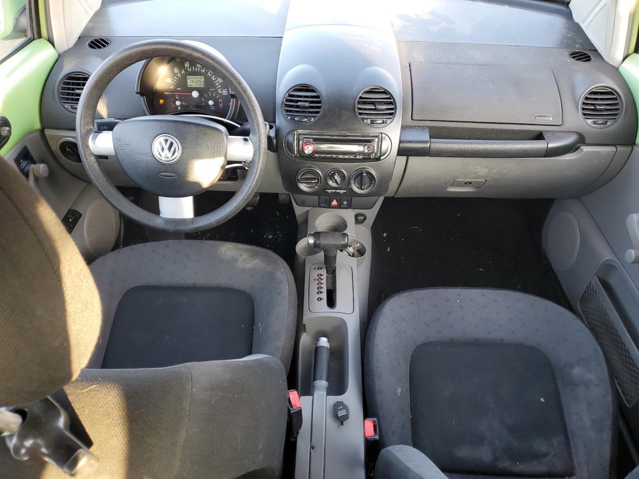 2001 Volkswagen Beetle - Image 8