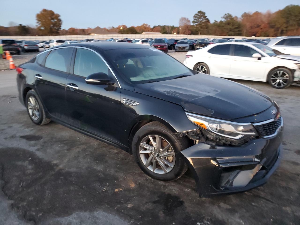 VIN 5XXGT4L34KG283149 2019 KIA OPTIMA no.4