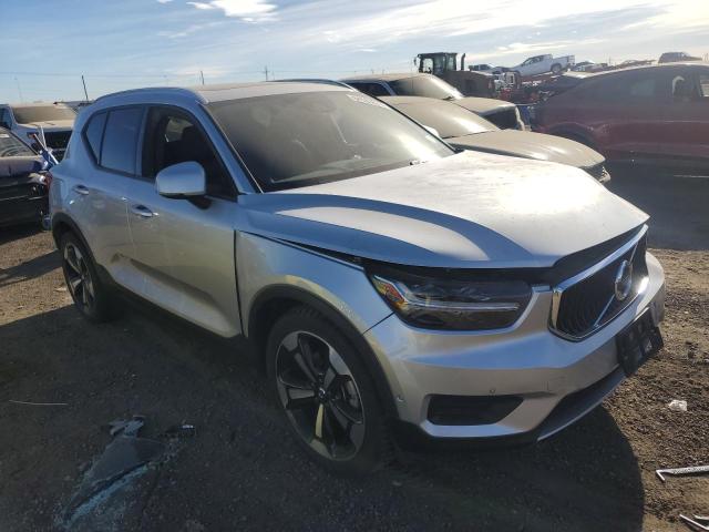  VOLVO XC40 2019 Серебристый