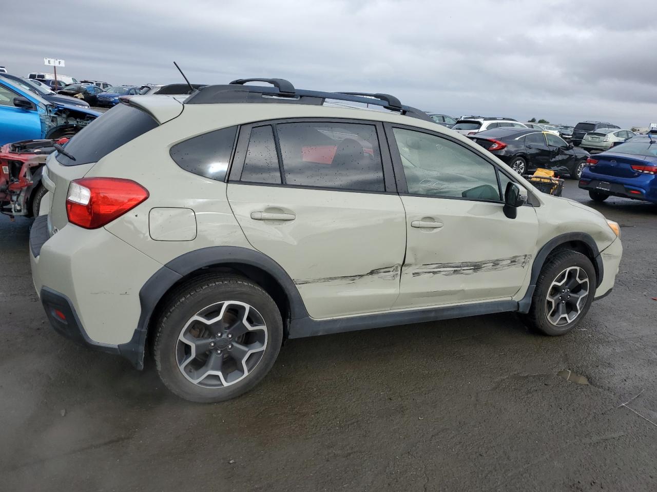 2015 Subaru XV - Image 3