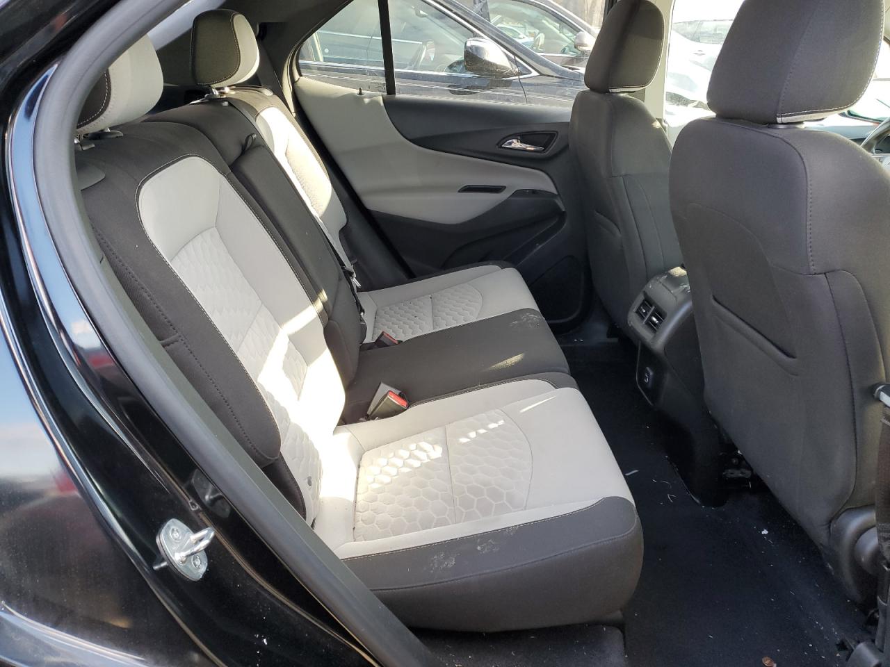 2021 Chevrolet Equinox - Image 11