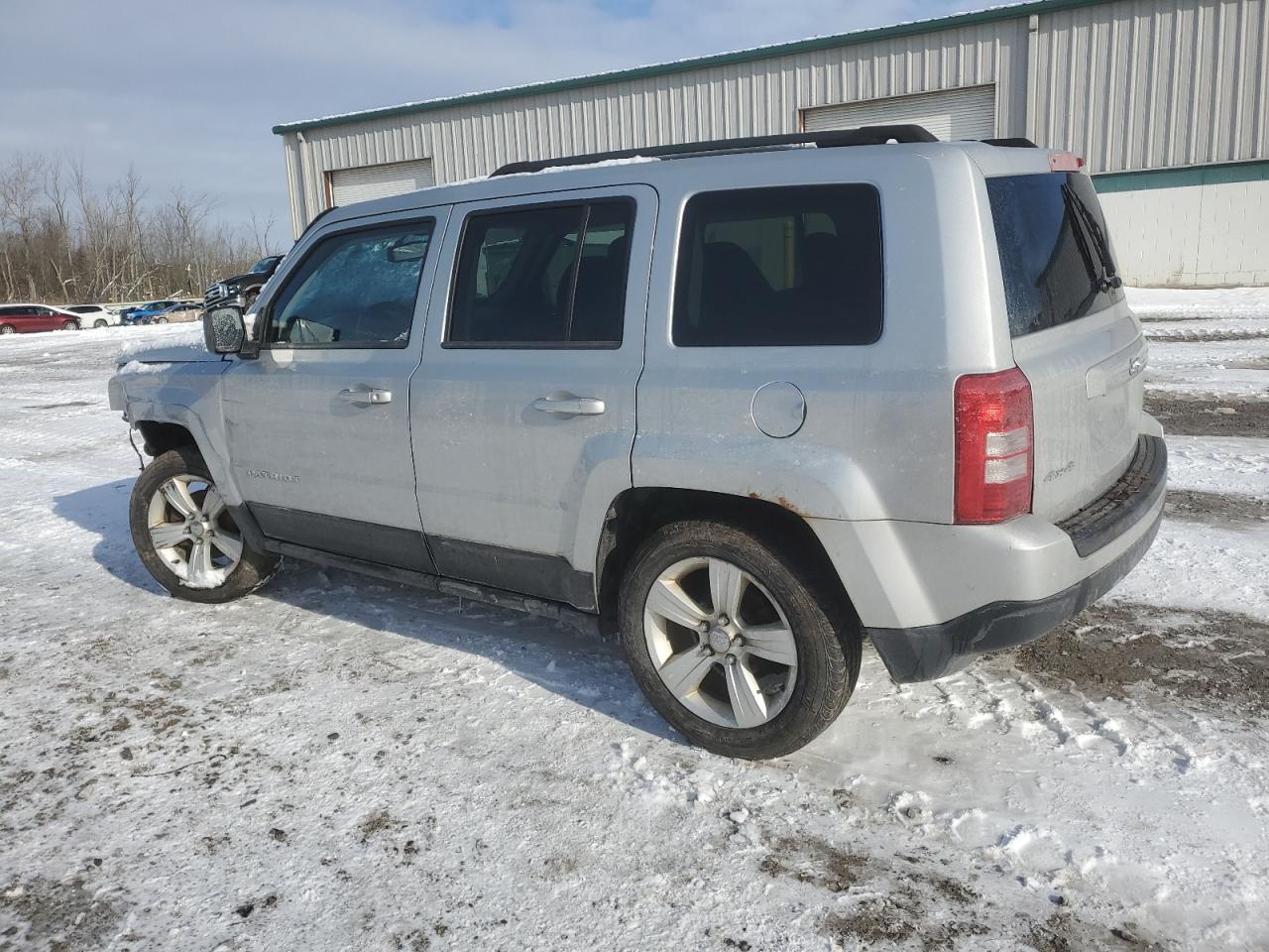 VIN 1C4NJRFB5ED512241 2014 JEEP PATRIOT no.2