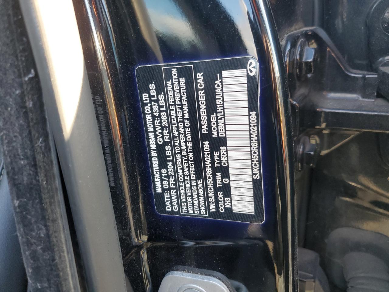 2017 Infiniti QX30 - Image 13
