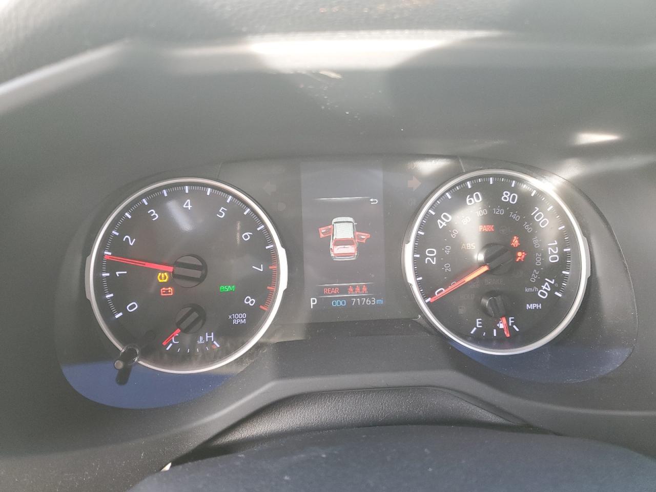 2019 Toyota RAV 4 - Image 9