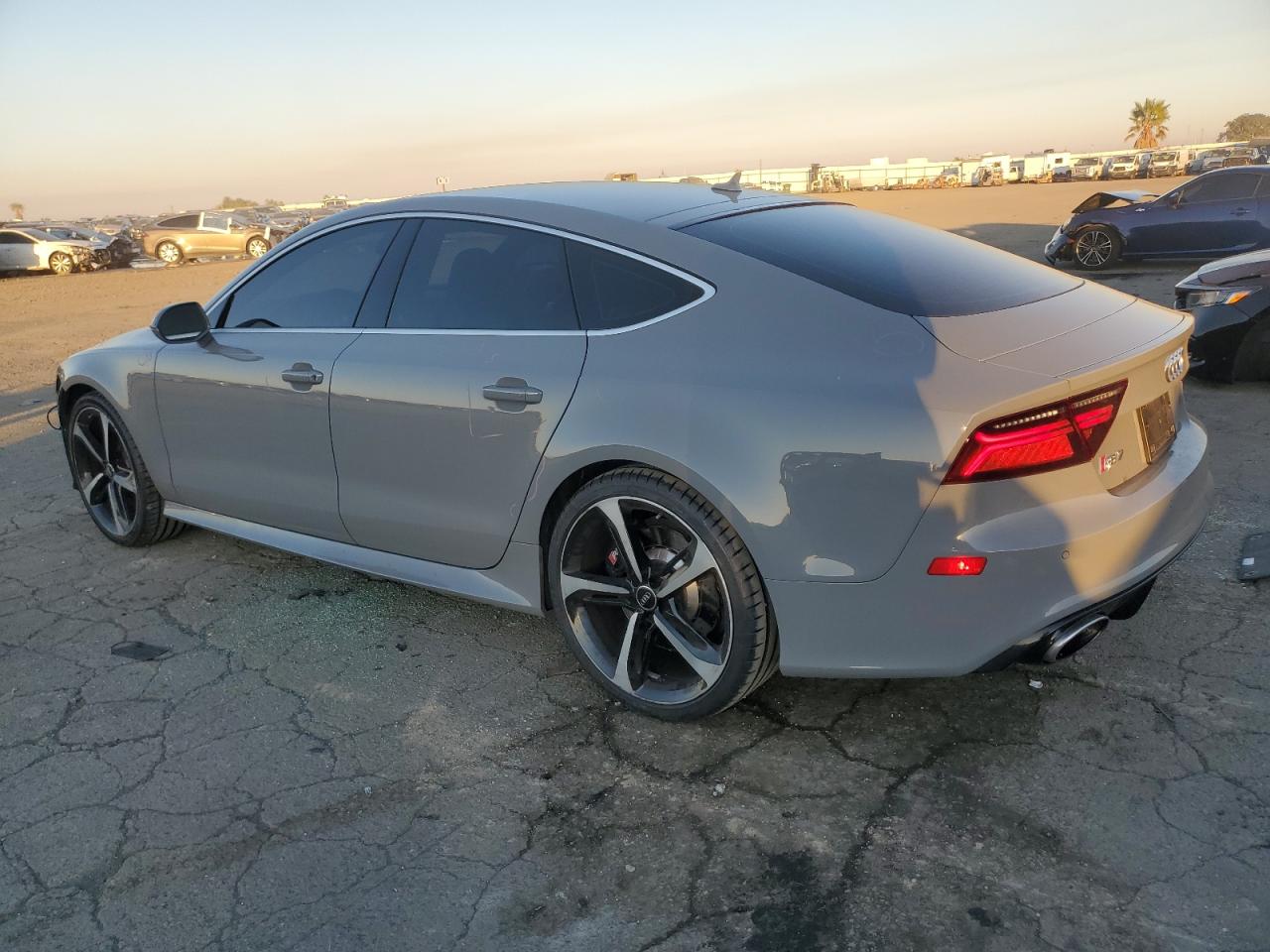 2016 Audi S7 - Image 2