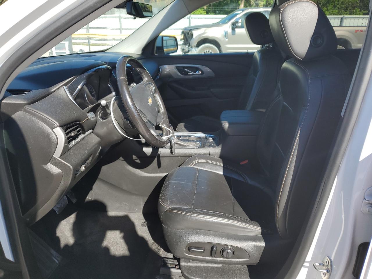 2020 Chevrolet Traverse - Image 7