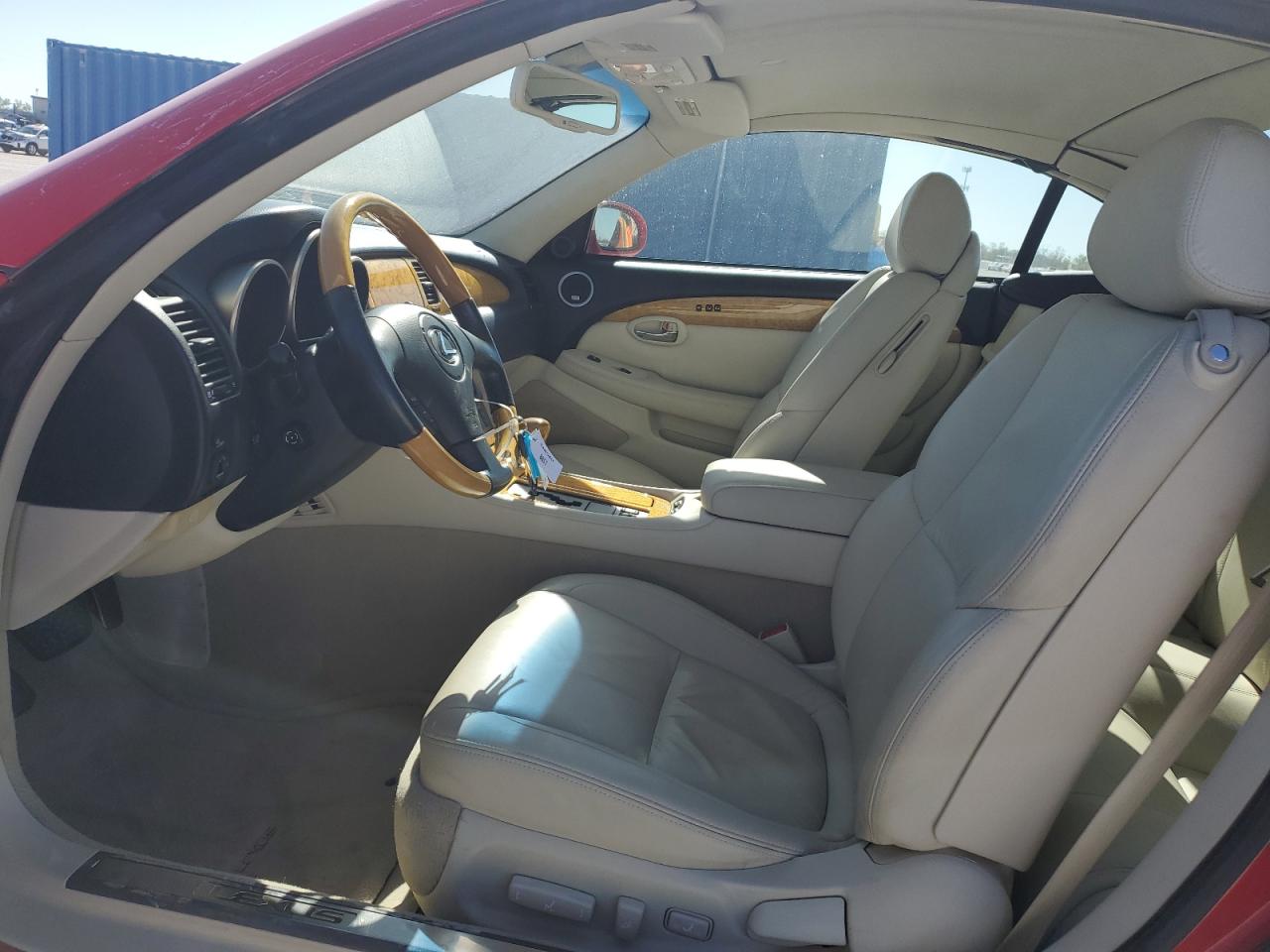 2004 Lexus SC - Image 7