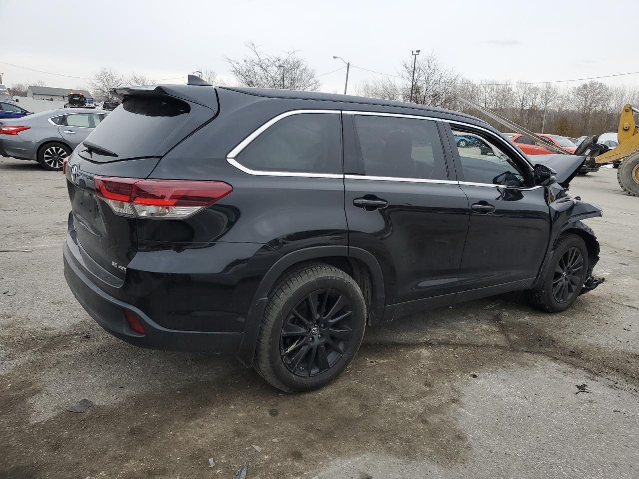 2019 Toyota Highlander - Image 3