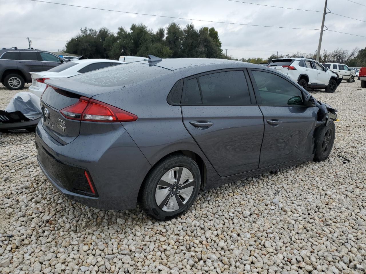 VIN KMHC65LC6KU133867 2019 HYUNDAI IONIQ no.3