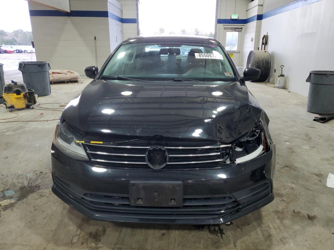 2017 Volkswagen Jetta - Image 5