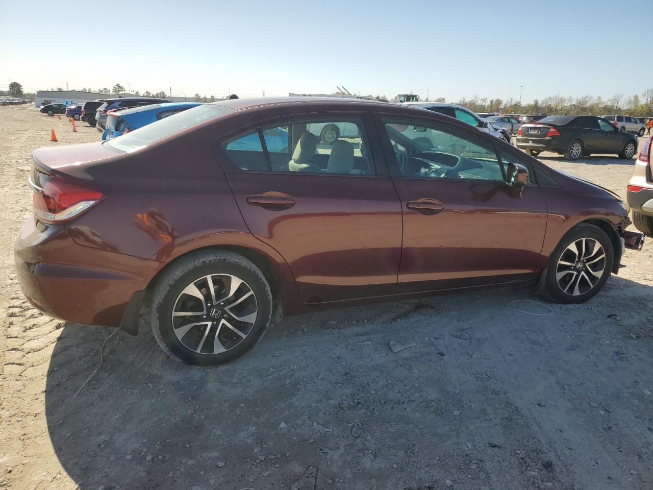 VIN 19XFB2F81FE010548 2015 HONDA CIVIC no.3