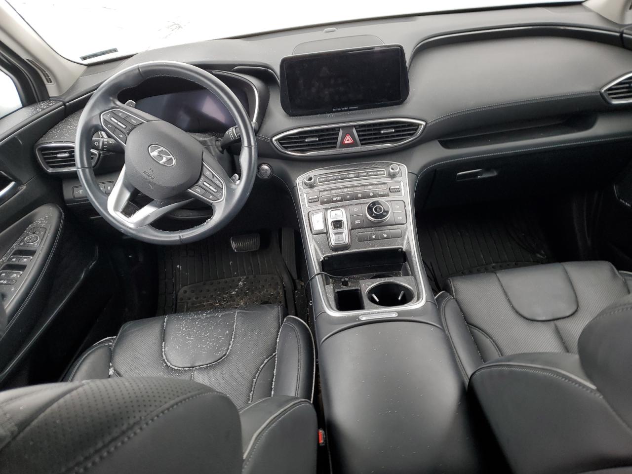 2021 Hyundai Santa Fe - Image 8