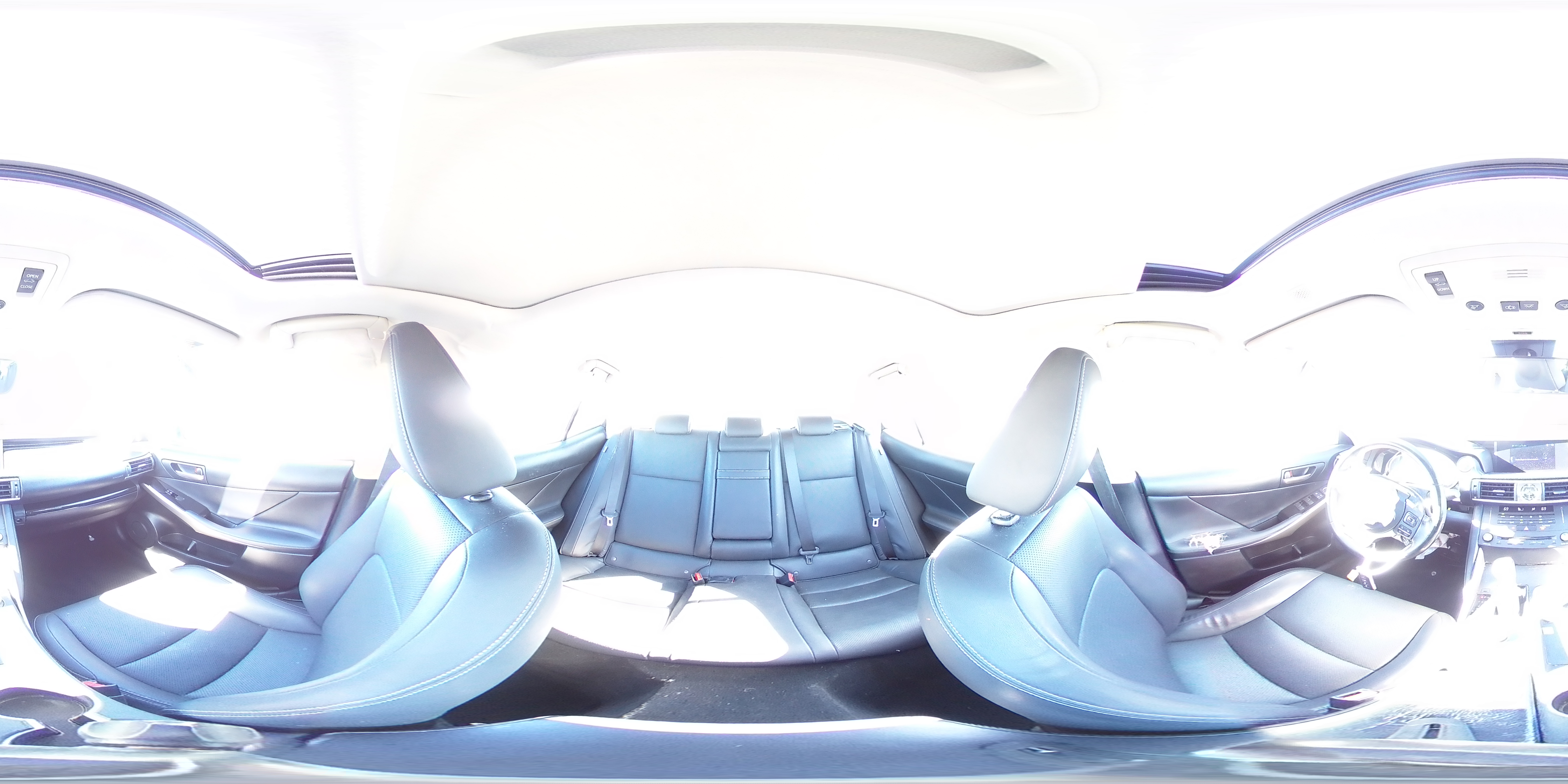 2019 Lexus IS - Image 13