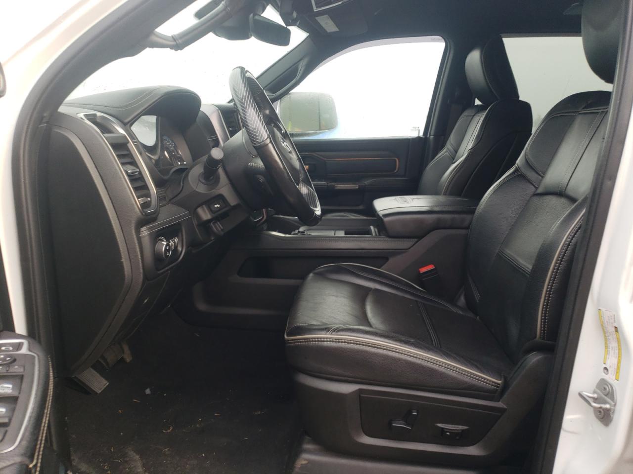 2019 RAM 3500 - Image 7