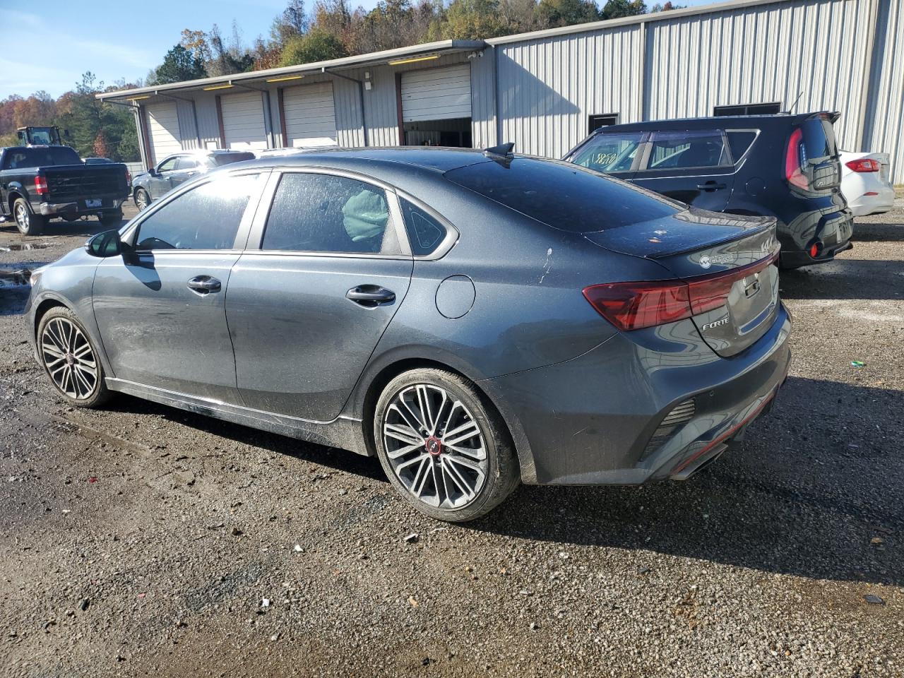 2022 Kia Forte - Image 2