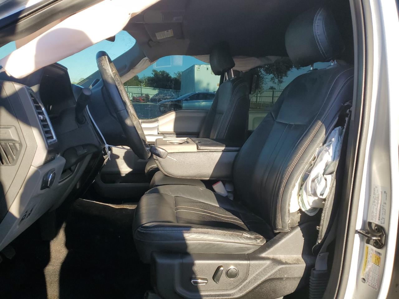 2015 Ford F-150 - Image 7