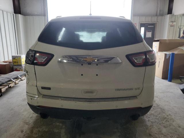 Parquets CHEVROLET TRAVERSE 2013 White