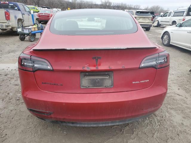  TESLA MODEL 3 2021 Красный