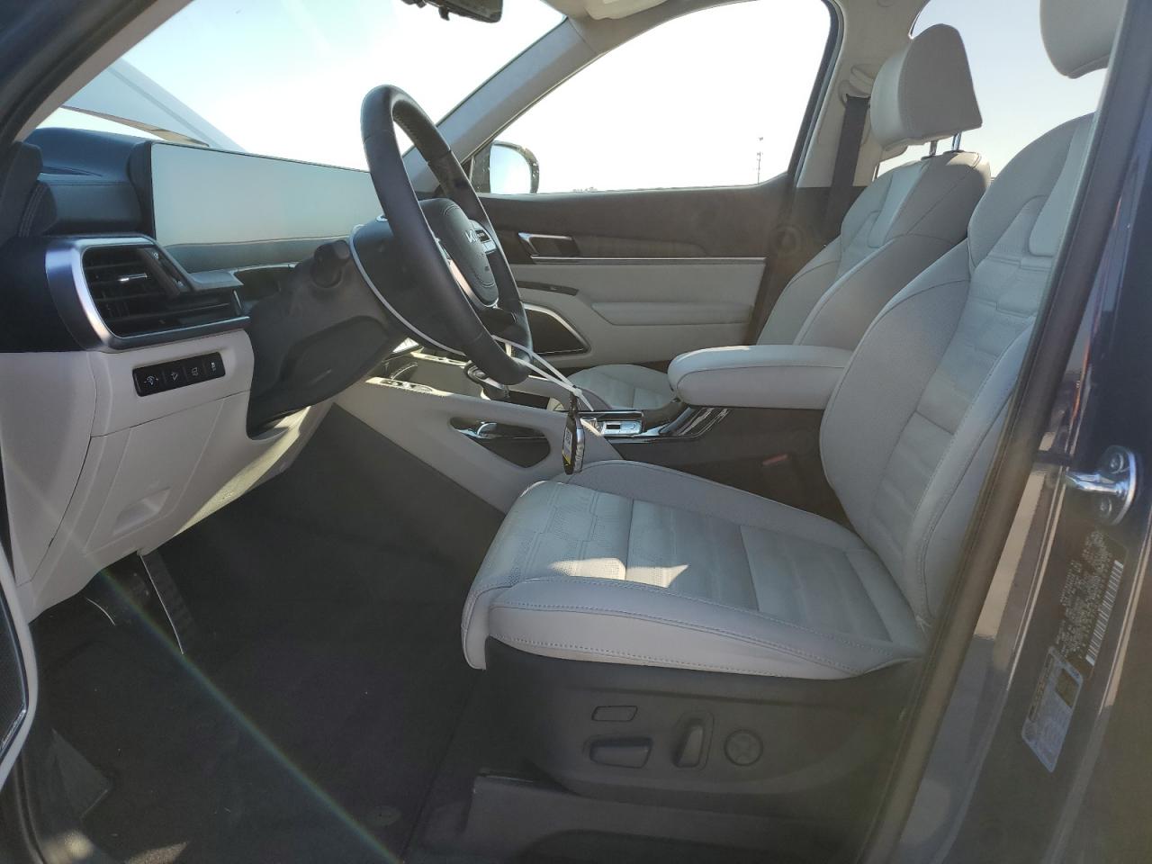 2024 Kia Telluride - Image 7