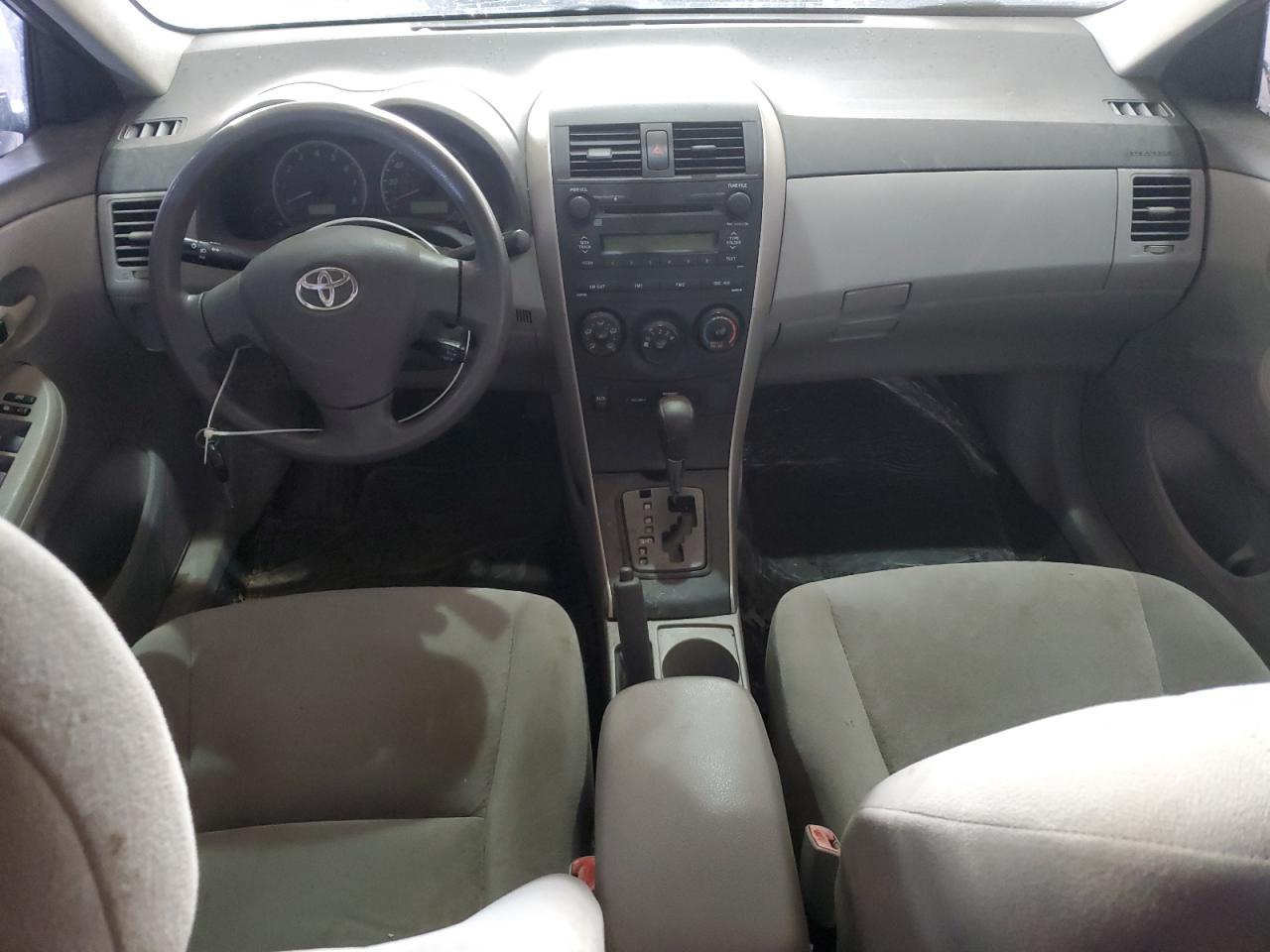 2009 Toyota Corolla - Image 8