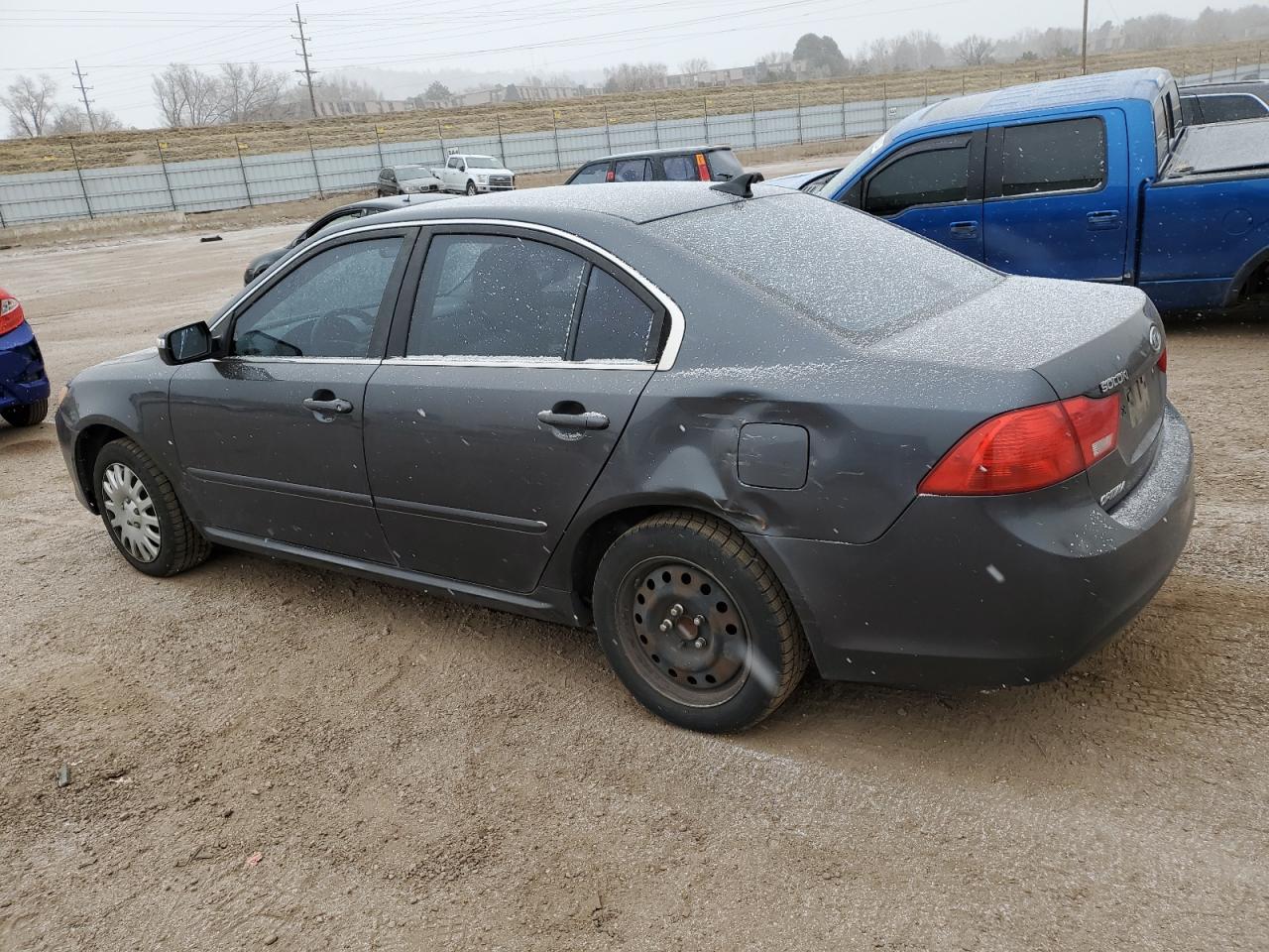 2010 Kia Optima - Image 2