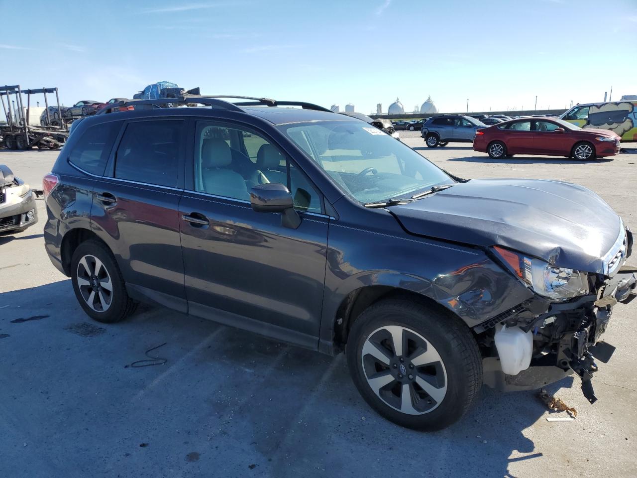 VIN JF2SJAJC7JH495127 2018 SUBARU FORESTER no.4