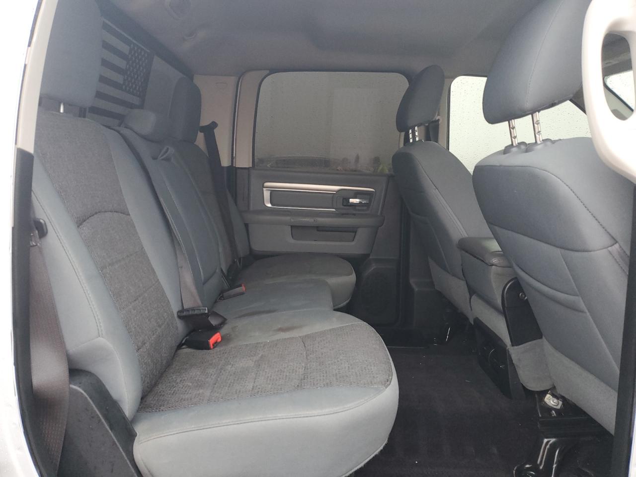 2018 RAM 1500 - Image 10