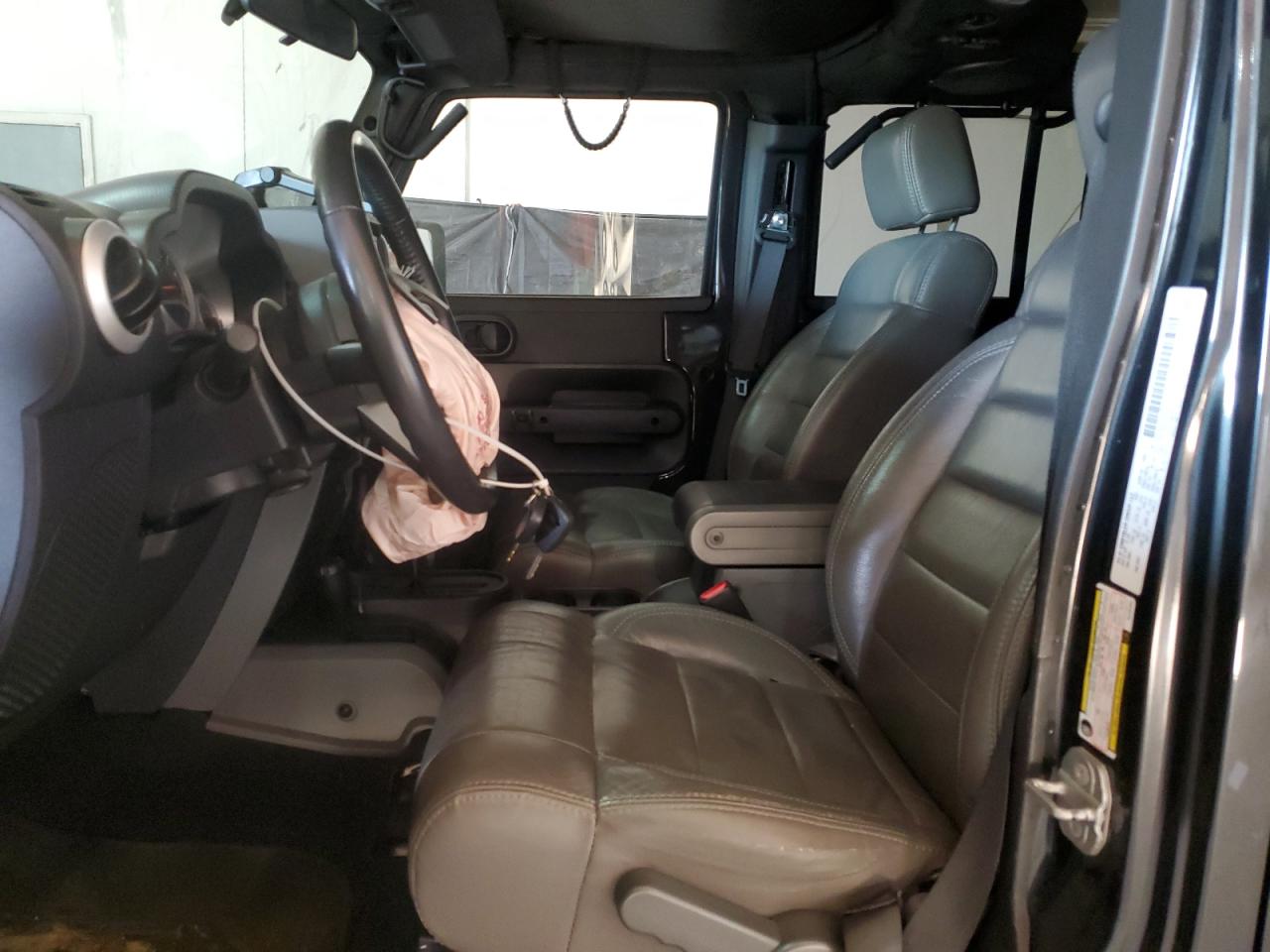 2010 Jeep Wrangler - Image 7