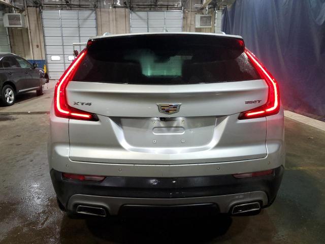  CADILLAC XT4 2022 Сріблястий