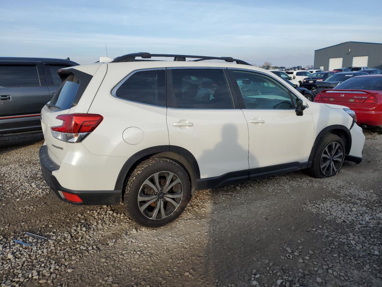 VIN JF2SKASC8KH539696 2019 SUBARU FORESTER no.3