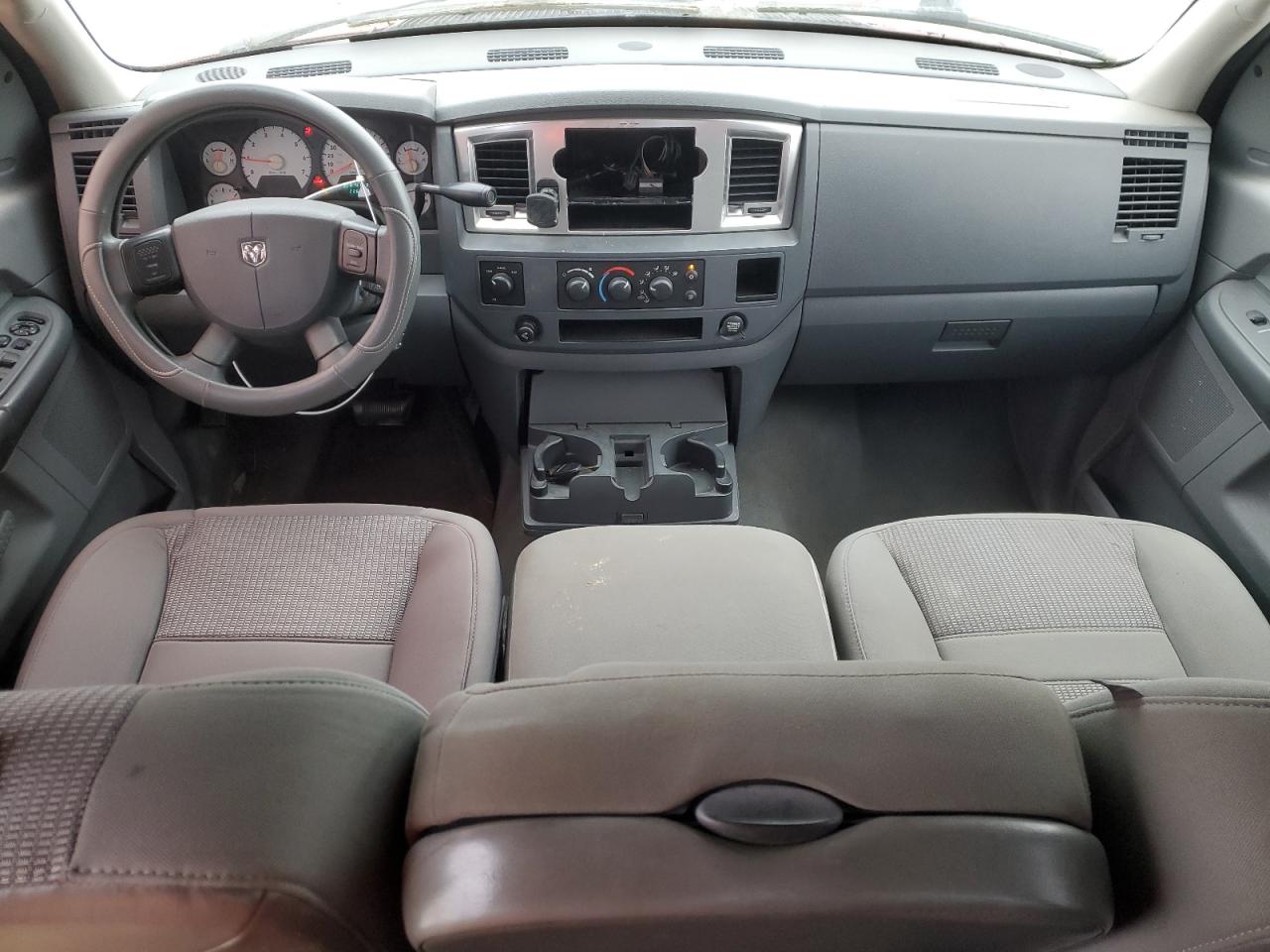 2007 Dodge RAM - Image 8