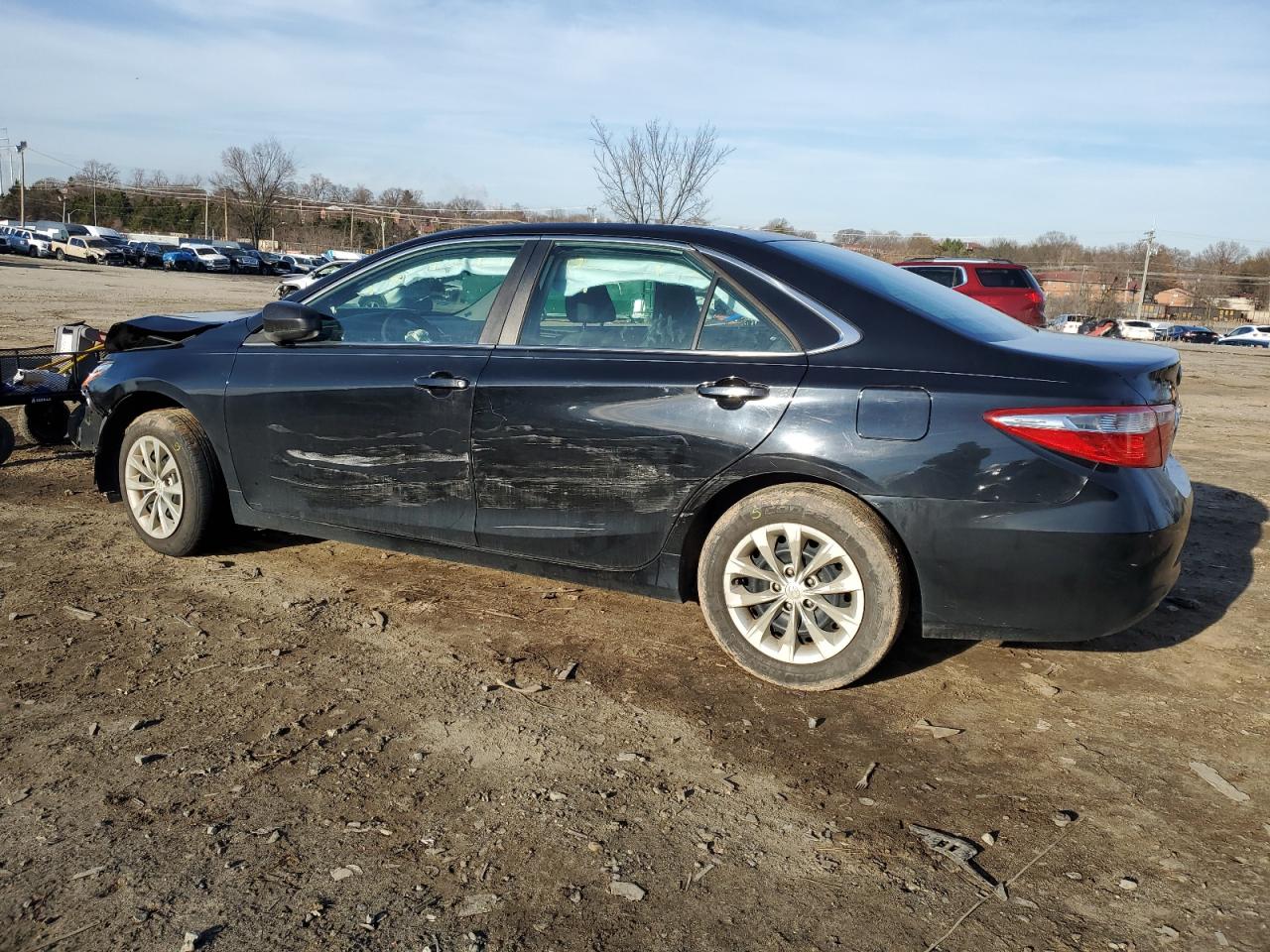 VIN 4T1BF1FK4GU122249 2016 TOYOTA CAMRY no.2