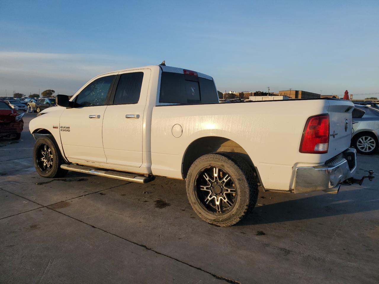 2015 RAM 1500 - Image 2