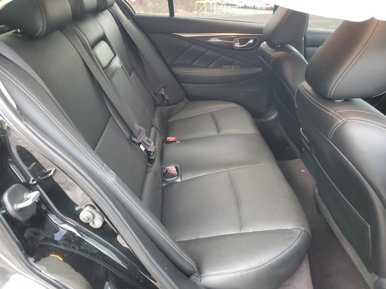 2017 Infiniti Q50 - Image 10