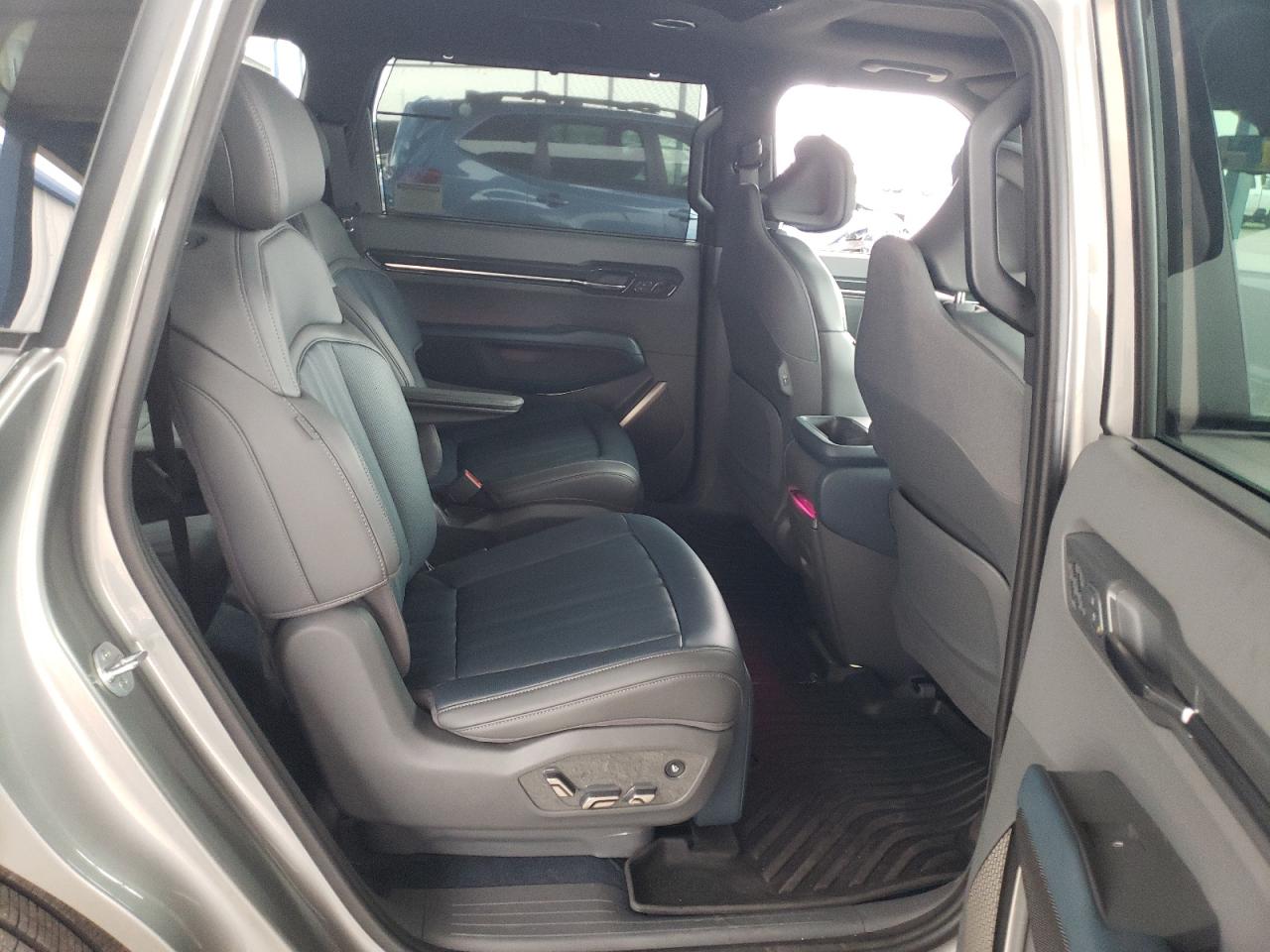 2024 Kia Ev9 Gt Line VIN: KNDAEFS52R6031276 Lot: 85803914