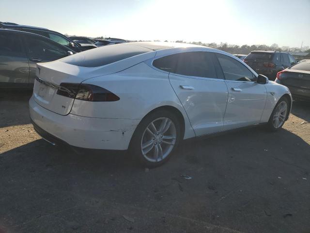  TESLA MODEL S 2015 Білий