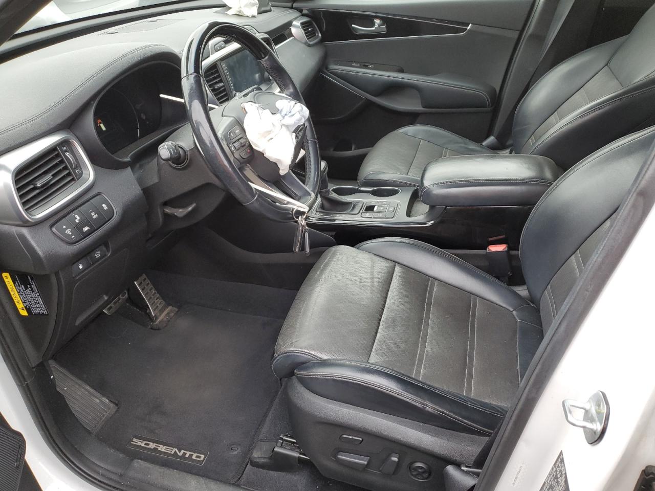 2016 Kia Sorento - Image 7