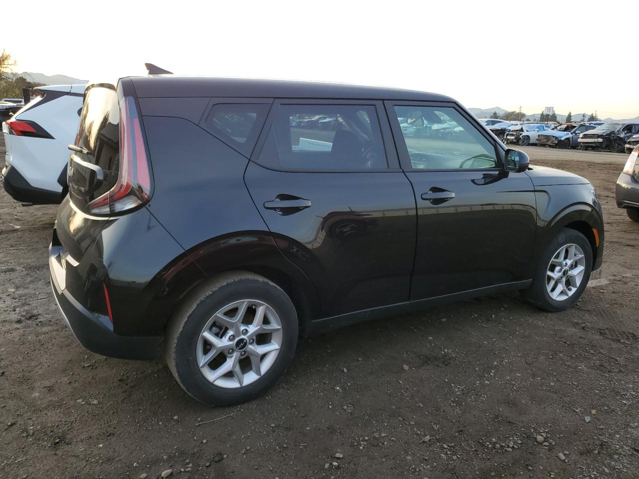 2024 Kia Soul - Image 3