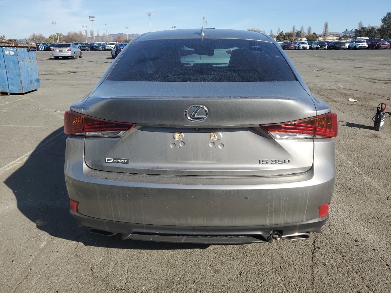 2019 Lexus IS - Image 6