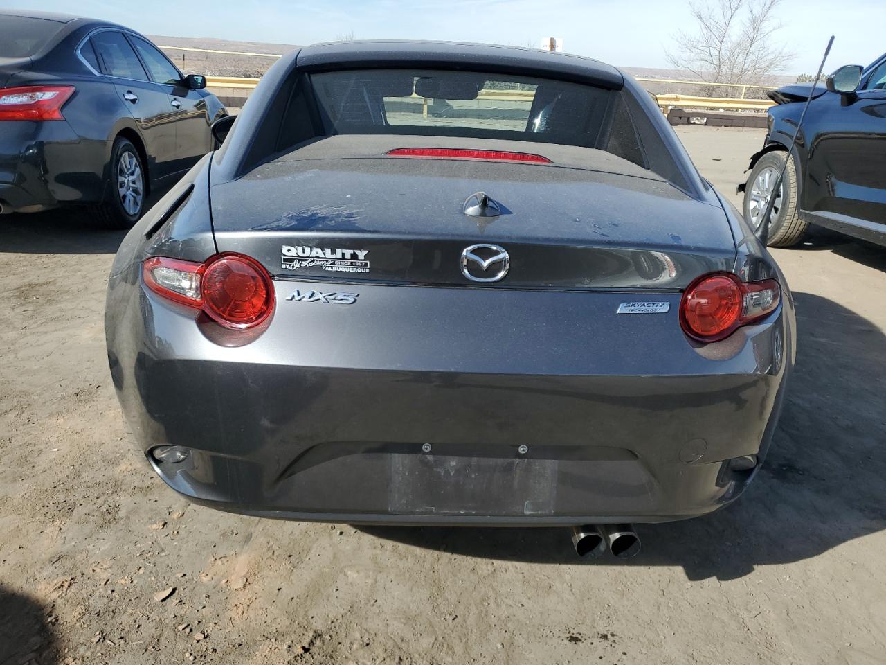 VIN JM1NDAM74H0107202 2017 MAZDA MX5 no.6