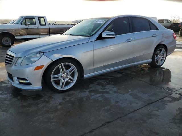  MERCEDES-BENZ E-CLASS 2013 Серебристый
