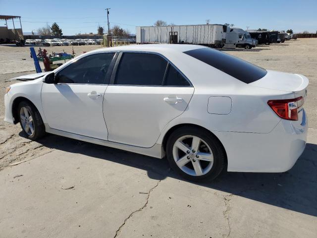  TOYOTA CAMRY 2012 Белы