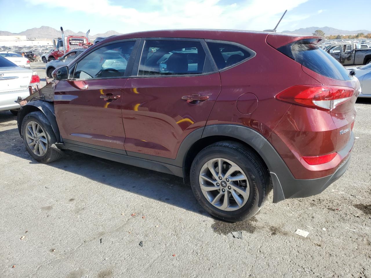 VIN KM8J23A48HU423331 2017 HYUNDAI TUCSON no.2